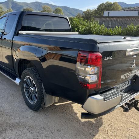 L200