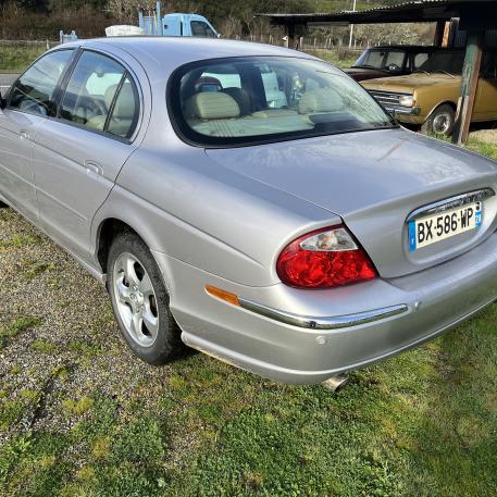 Jaguar s type 